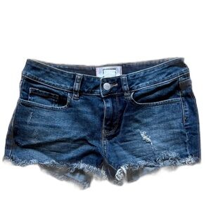 PINK Victoria’s Secret Denim Shorts Distressed Frayed Edges Size 2